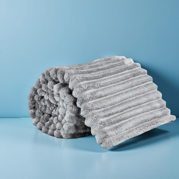 Chunky Blanket Throw – Thick Cozy Knit Blanket for Sofa & Bed